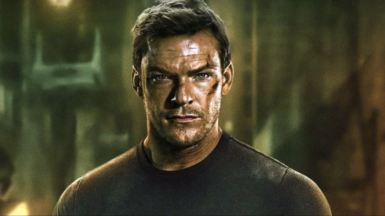 alan-ritchson-as-jack-reacher